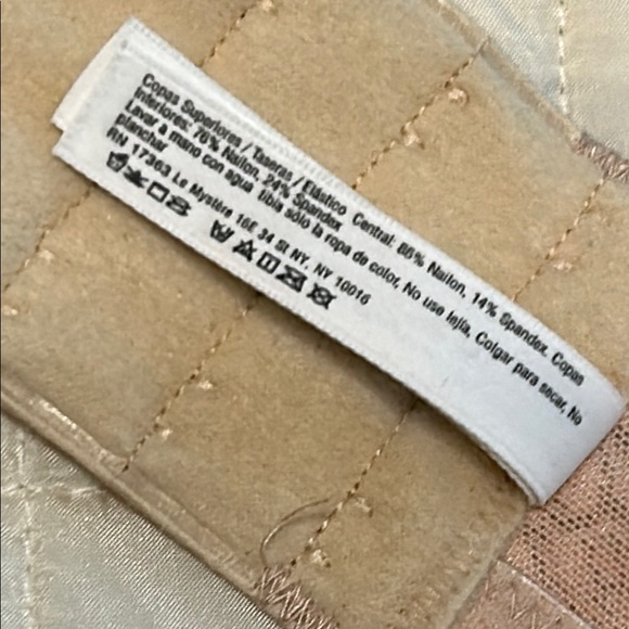 Le Mystere Full Coverage Bra with Lace Trim 32H - Picture 9 of 9